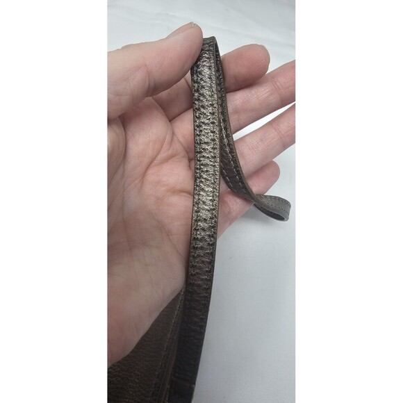 Michael Kors Fulton Gold Metallic Pebbled Leather Wristlet Shoulder Bag 7"x4.5" - Picture 3 of 11